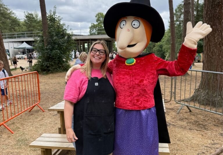 Room on the Broom (1)